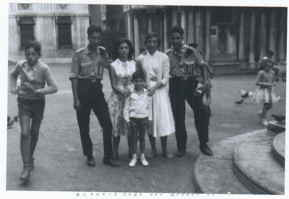 EIF D ORANIE 55 a gauche darmon et droite jacquie scout oran III.jpg